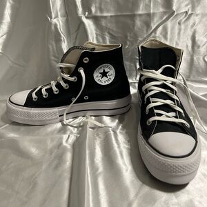 Women’s HighTop Converse